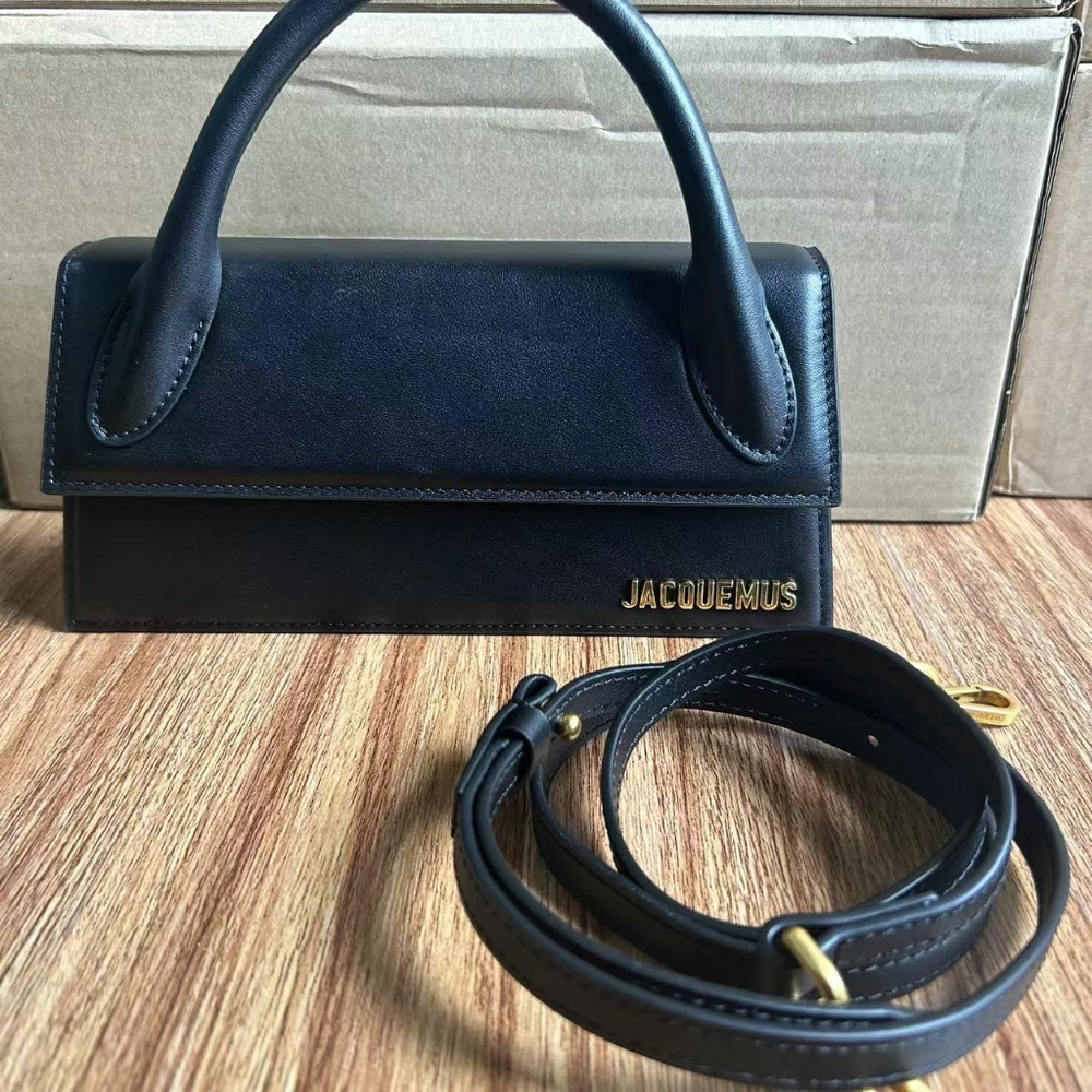 Jacquemus Le Chiquito Long leather handbag